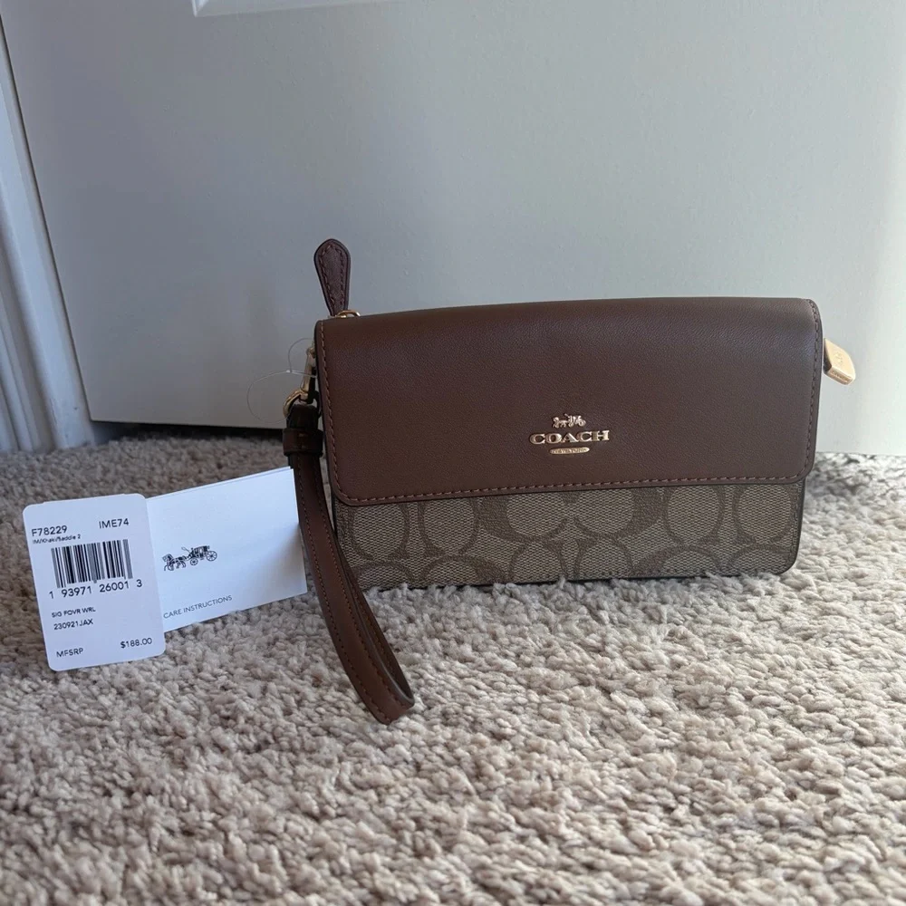 Coach Women’s Fold over Brown and Tan Signature Wristlet Wallet 7x4 NWT